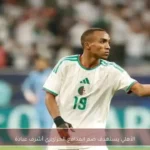 الأهلي يستهدف ضم المدافع الجزائري أشرف عبادة
