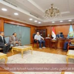 محافظ كفر الشيخ يناقش خطة القافلة الطبية المجانية للأسر الأولى بالرعاية