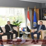 محافظ أسوان يبحث التعاون مع وفد شركة استادات الوطنية