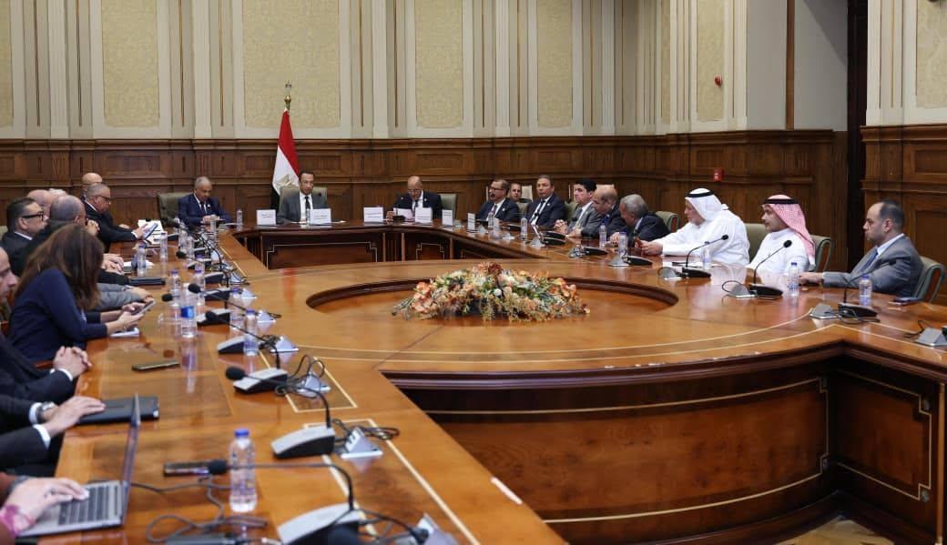 وزير الاتصالات
