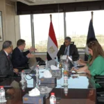 وزير السياحة يلتقي شركة دولية لاستثمار الرحلات النيلية والبحرية في مصر